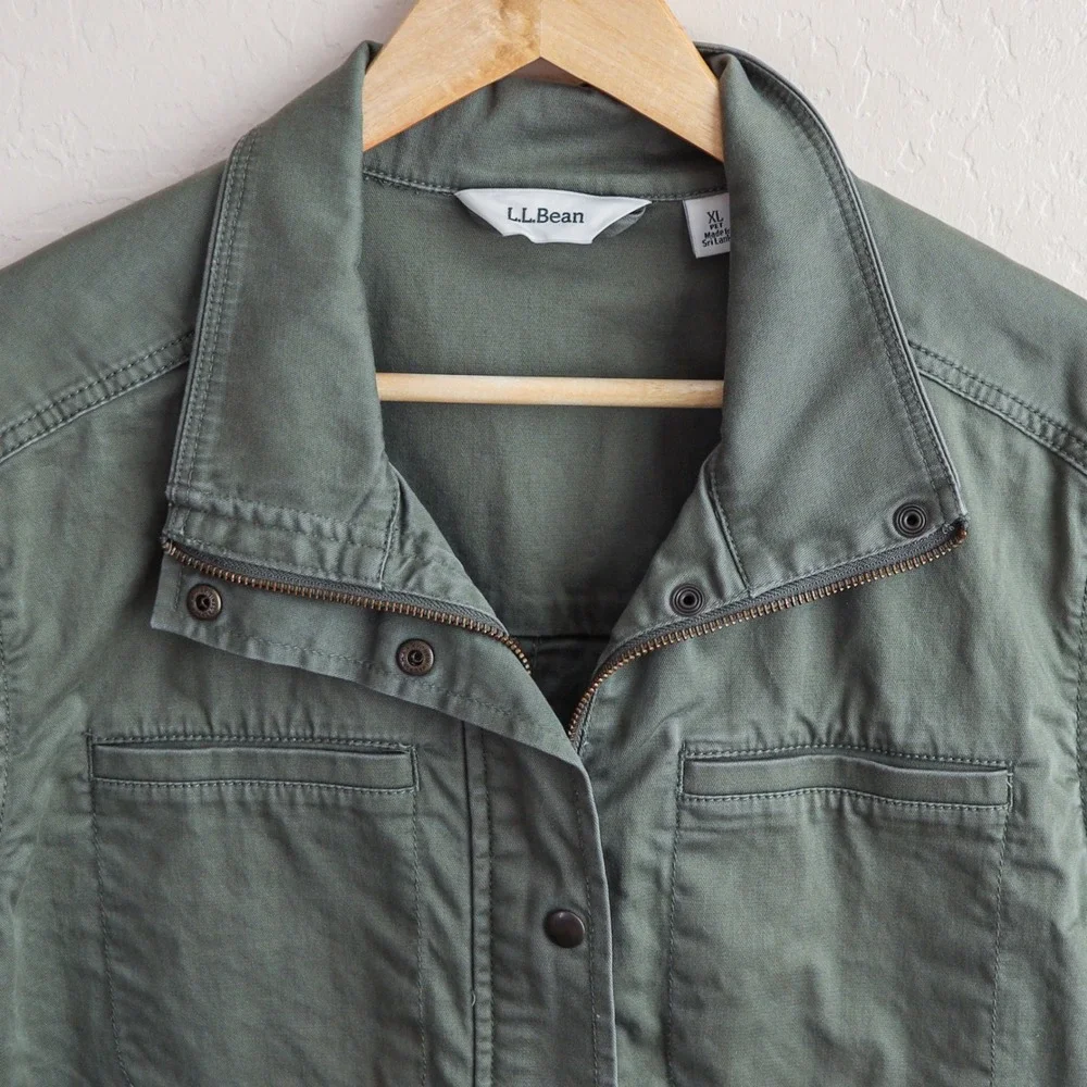 L.L.Bean Utility Chore Jacket Dusty Olive XL Petite Zip Front Pockets‎ Casual - Picture 11 of 11